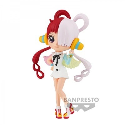 Figura colecionável de vinil com cabelo vermelho e branco e roupas brancas.