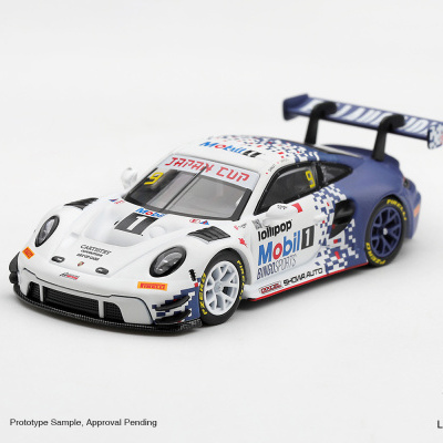 Modelo miniatura de carro de corrida branco e azul com textos e números