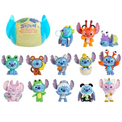 Conjunto de 12 bonecos Disney Stitch coloridos com cápsula azul de plástico.