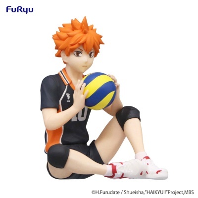 Figura de ação masculino com bola de voleibol em fundo branco