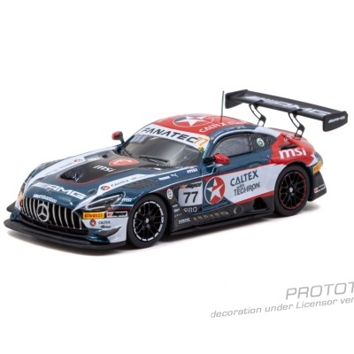 Miniatura de carro de corrida AMG com decoração Caltex e número 77