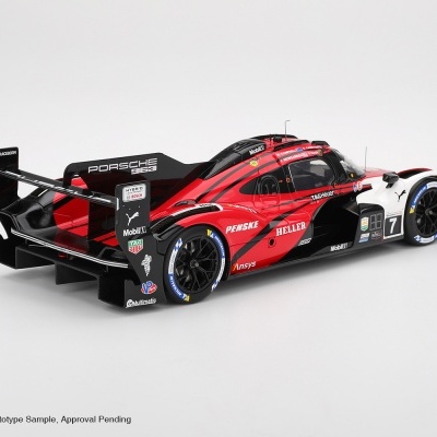 Modelo de carro de corrida Porsche 963 preto vermelho branco com pneus detalhados