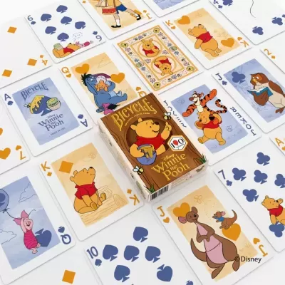 Baralho de cartas Disney Winnie the Pooh com personagens e caixa ilustrada