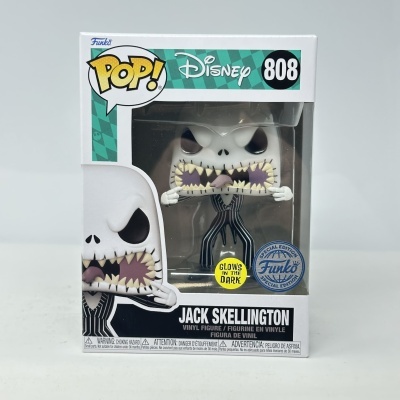 Funko Pop Jack Skellington Disney nº 808 em embalagem com design skull e riscas.