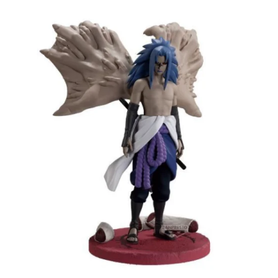 Figura colecionável Sasuke Uchiha com asas e base vermelha