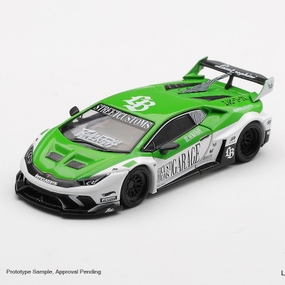 Miniatura de carro desportivo Lamborghini verde e branco com autocolantes e asa traseira preta