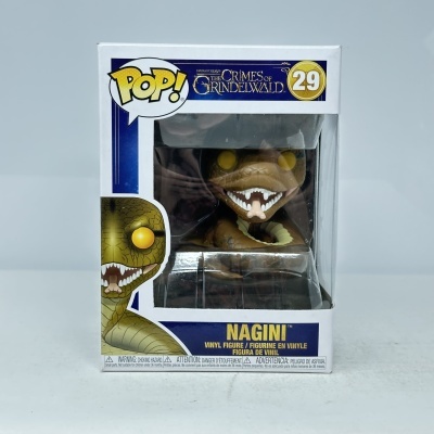 Figura de vinil Pop! Nagini dos Fantastic Beasts numa caixa branca com azul e amarelo