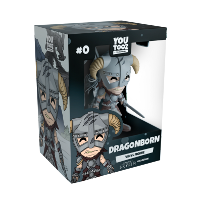 Figura de vinil DRAGONBORN com capacete de chifres, dentro de caixa YOU TOOZ com texto SKYRIM