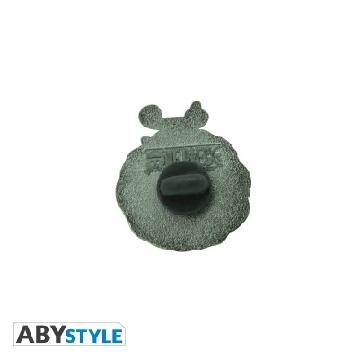 Pino preto em metal com texto ABYstyle