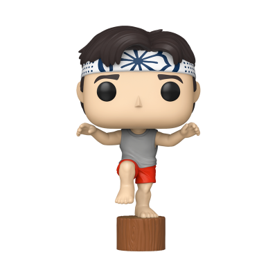 Figura Funko Pop com faixa e roupa de treino