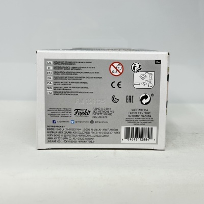 Caixa branca de produto Funko com texto e símbolos de segurança