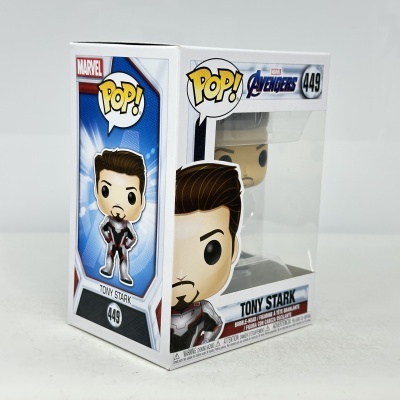 Boneco colecionável Funko Pop! Tony Stark Marvel Avengers numa caixa branca com detalhes em azul e vermelho