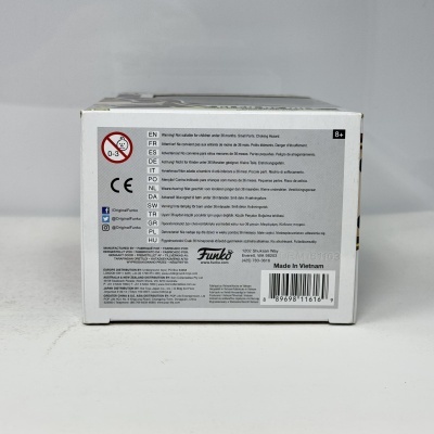 Caixa branca de cartão com texto multilingue e código de barras