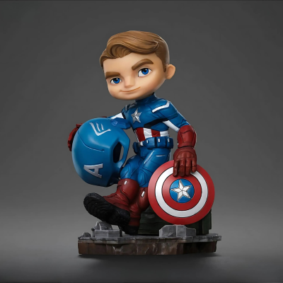 Figura colecionável de herói com escudo e capacete azul