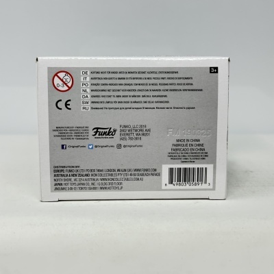 Embalagem traseira branca Funko com advertências em várias línguas e código de barras