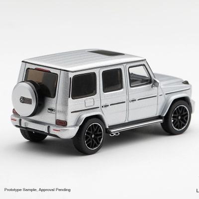Miniatura de carro SUV Mercedes-Benz G63 AMG prateado