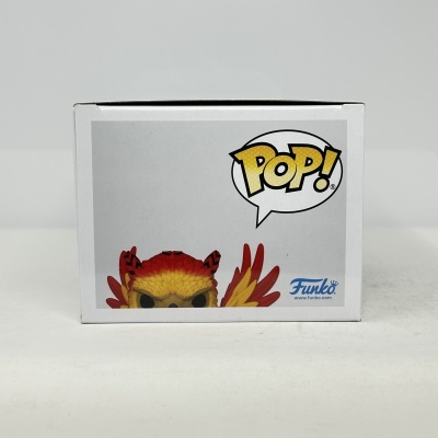 Caixa branca com imagem e texto POP! e Funko para figura colecionável