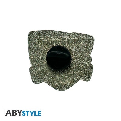 Parte traseira de pin metálico com fecho preto e inscrição 'Tokyo Ghoul'