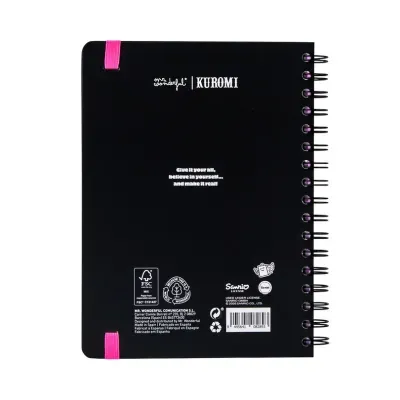 Caderno de capa preta com espiral e texto branco