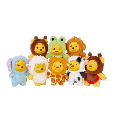 Peluches Winnie the Pooh em fatos de animais variados