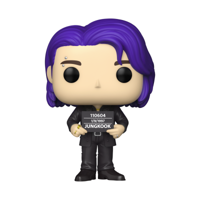 Boneco Funko Pop com cabelo roxo e roupa preta segurando cartaz com texto.