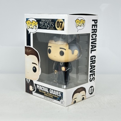 Figura de vinil Percival Graves Funko Pop em embalagem branca com janela transparente.