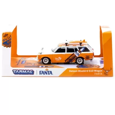 Miniatura carro Datsun Bluebird 510 Wagon com decoração Fanta em caixa
