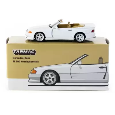 Miniatura de carro branco descapotável sobre embalagem TARMAC.