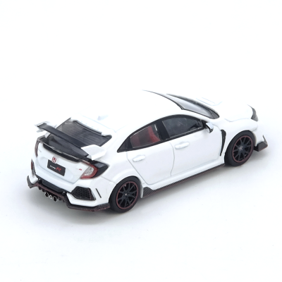 Miniatura de carro desportivo branco com spoiler preto e placa TYPE R