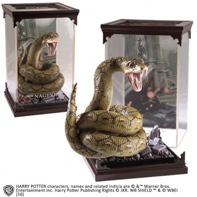 Figura decorativa da cobra Nagini com base e topo em madeira escura