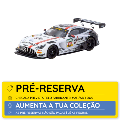Miniatura de carro desportivo Mercedes AMG branco com patrocinadores e texto de pré-reserva