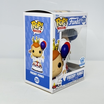 Boneco Funko Pop Freddy Funko com coroa e balões na caixa