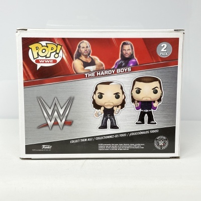 Caixa branca com duas figuras Funko Pop! WWE The Hardy Boys e logo WWE