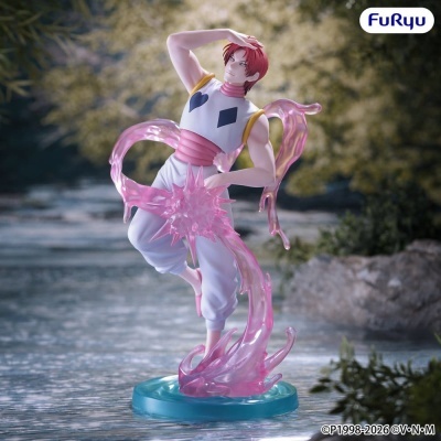 Figura colecionável de personagem anime com efeitos rosa translúcidos em base azul