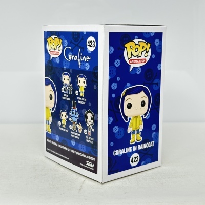 Caixa Funko Pop! Animation Coraline em impermeável amarelo