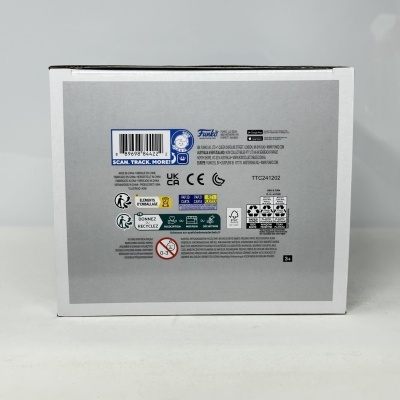 Caixa branca de papel para produto Funko com etiquetas e códigos de barras