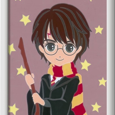 Quadro com personagem cartoon vestida de bruxo com cachecol listrado vermelho e amarelo e varinha