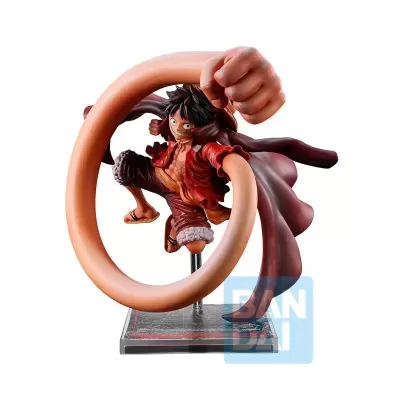 Figura de ação de personagem anime com braço estendido em anel, base preta BANDAI