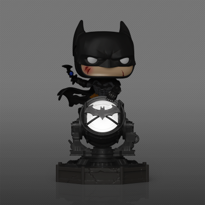 Figura Funko Pop do Batman preto com cicatrizes e luz com símbolo de morcego