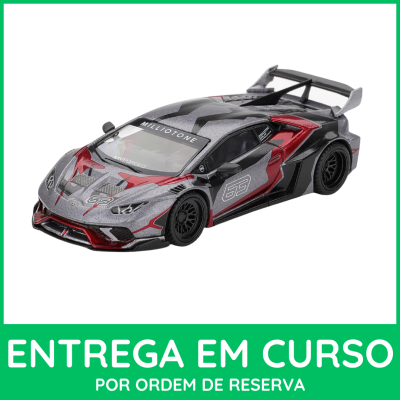 Miniatura de carro desportivo cinza com detalhes vermelhos e pretos