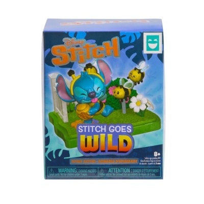 Caixa de brinquedo Disney Stitch com figura e cenário colorido.