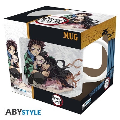 Caneca de cerâmica branca do anime Demon Slayer em caixa preta decorada