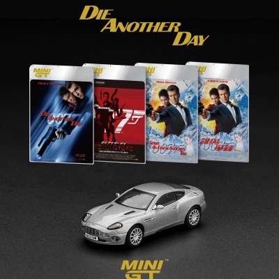 Miniatura de carro prateado Aston Martin com placas metálicas Die Another Day do filme de James Bond