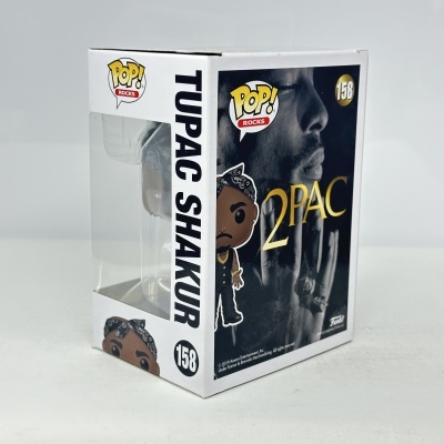 Caixa Funko Pop! Rocks TUPAC SHAKUR número 158 com imagem cartonizada e foto preto e branco