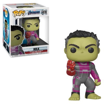 Figura Funko Pop! do Hulk verde com fato cinzento e rosa e mão vermelha com embalagem branca.