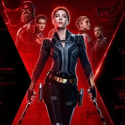 Personagens em fato preto com armas num fundo vermelho em forma de V