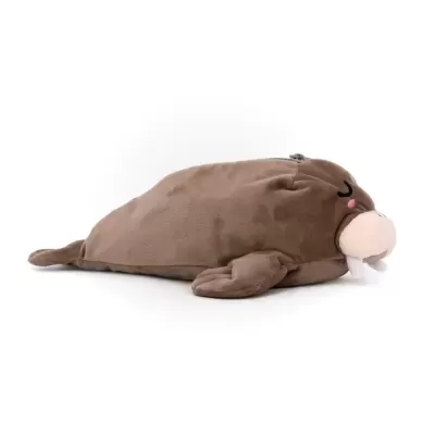 Estojo peluche em forma de morsa castanha com dentes e bochechas cor-de-rosa.