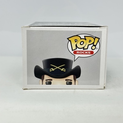 Embalagem Funko Pop! Rocks com ilustração da cabeça do boneco e chapéu preto