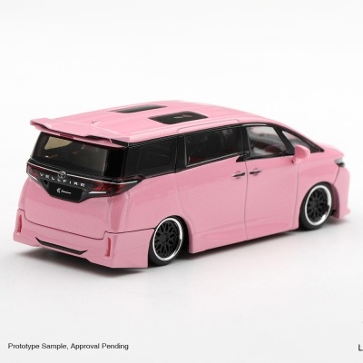 Miniatura carrinha Toyota Vellfire rosa com tejadilho preto e jantes pretas