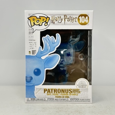 Figura de vinil azul translúcida Patronus Harry Potter POP! 104 dentro de caixa branca